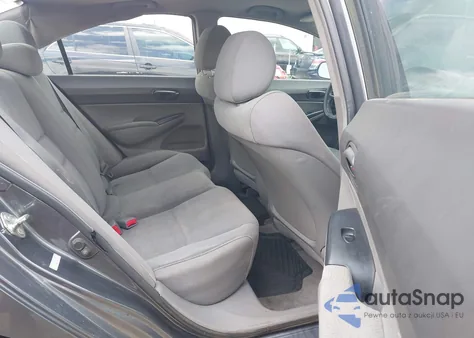 2011 Honda Civic Vp z USA, uszkodzony, nr VIN 19XFA1E37BE015377